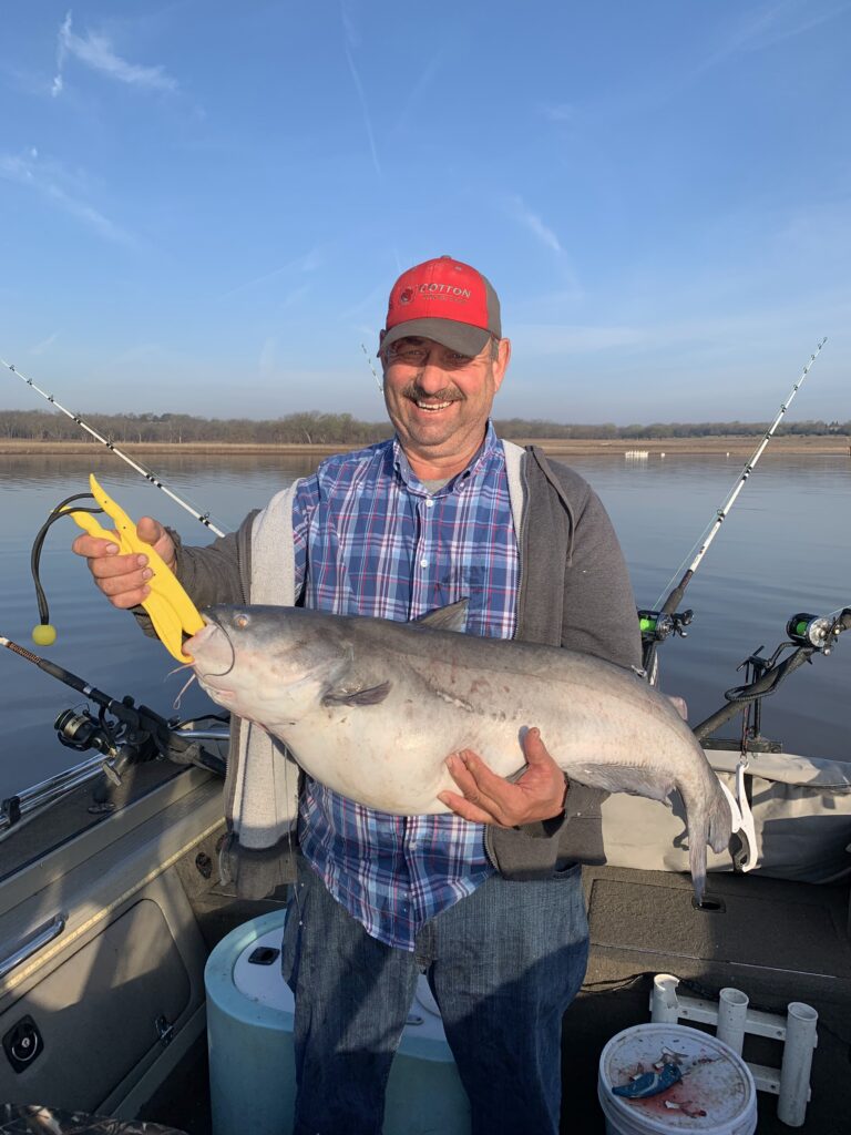 blue catfish fishing oklahoma