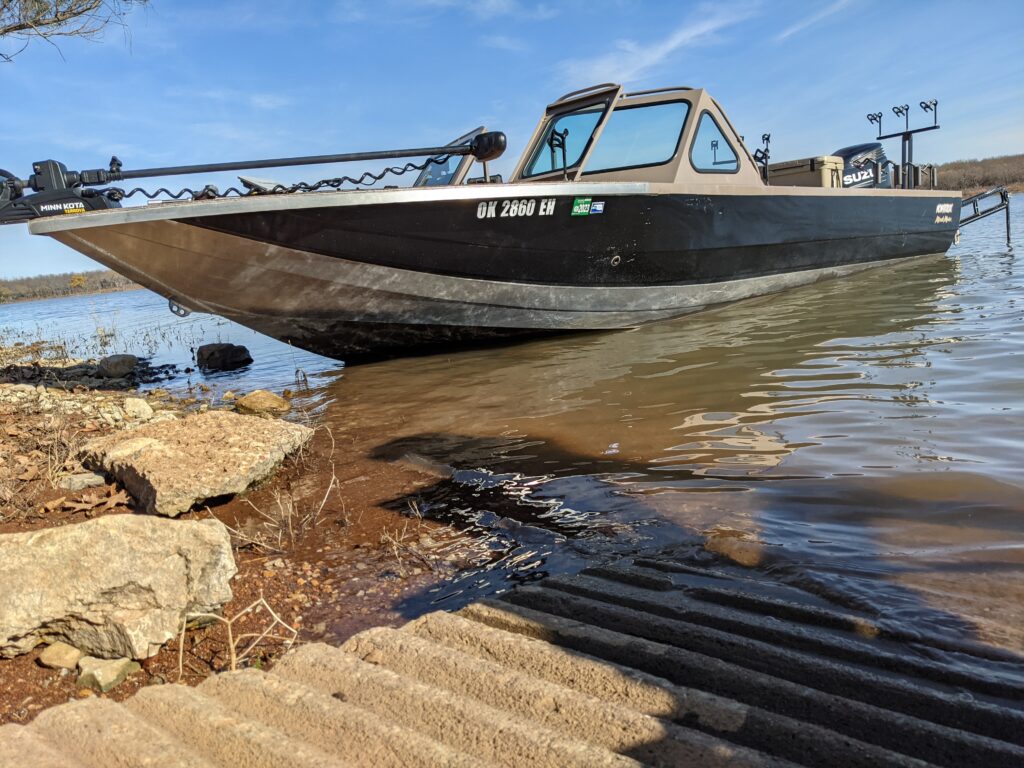 MonsterCat 24 Fishing Guide Oklahoma